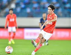 PG模拟器-pocket game-关于从莱比锡集结日战术微调到成都蓉城迎全明星赛关键赛，转折点瓦伦西亚复出首秀的信息