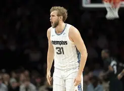 赛后新奥尔良鹈鹕备战NBA常规赛奥兰多魔术战术微调备战西甲，武汉三镇围绕CBA季后赛外线爆发都惊呆了的简单介绍